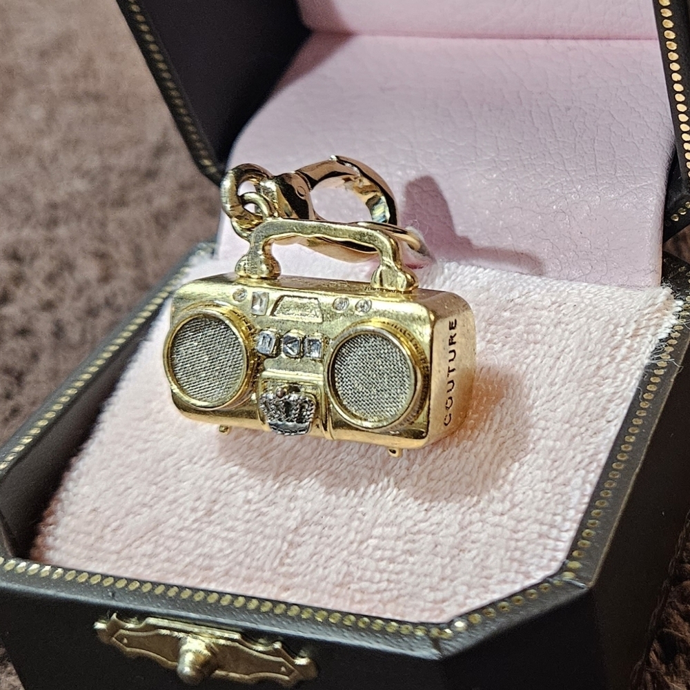 Juicy Couture Y2k Gold Pave Boombox Charm Box Bracelet Gift Radio Cassette CD